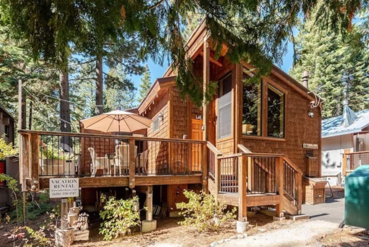 Exterior view of 1555 Tahoe Park Ave and the sunny front deck.